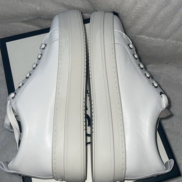 NWT J/SLIDES NOCA White Leather Sneaker - Picture 14 of 16